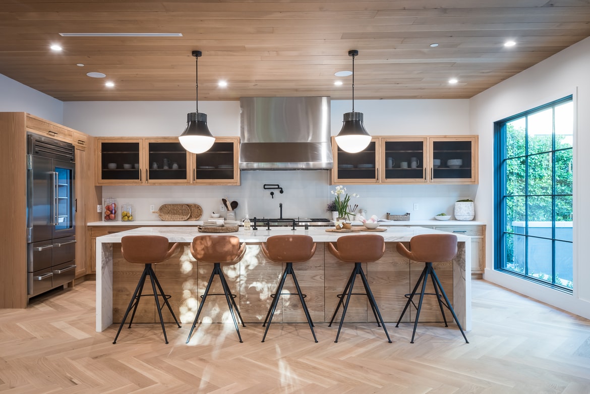 How tall should bar stools be for kitchen island?
